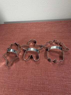 Vintage Tin Cookie Cutters Set of 3 Christmas Holly Gingerbread Man Chef Hat